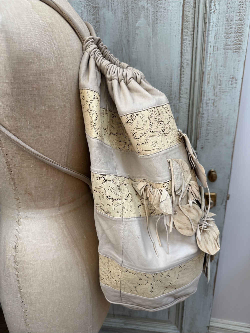 Mood Indigo backpack - Picture 3 of 5